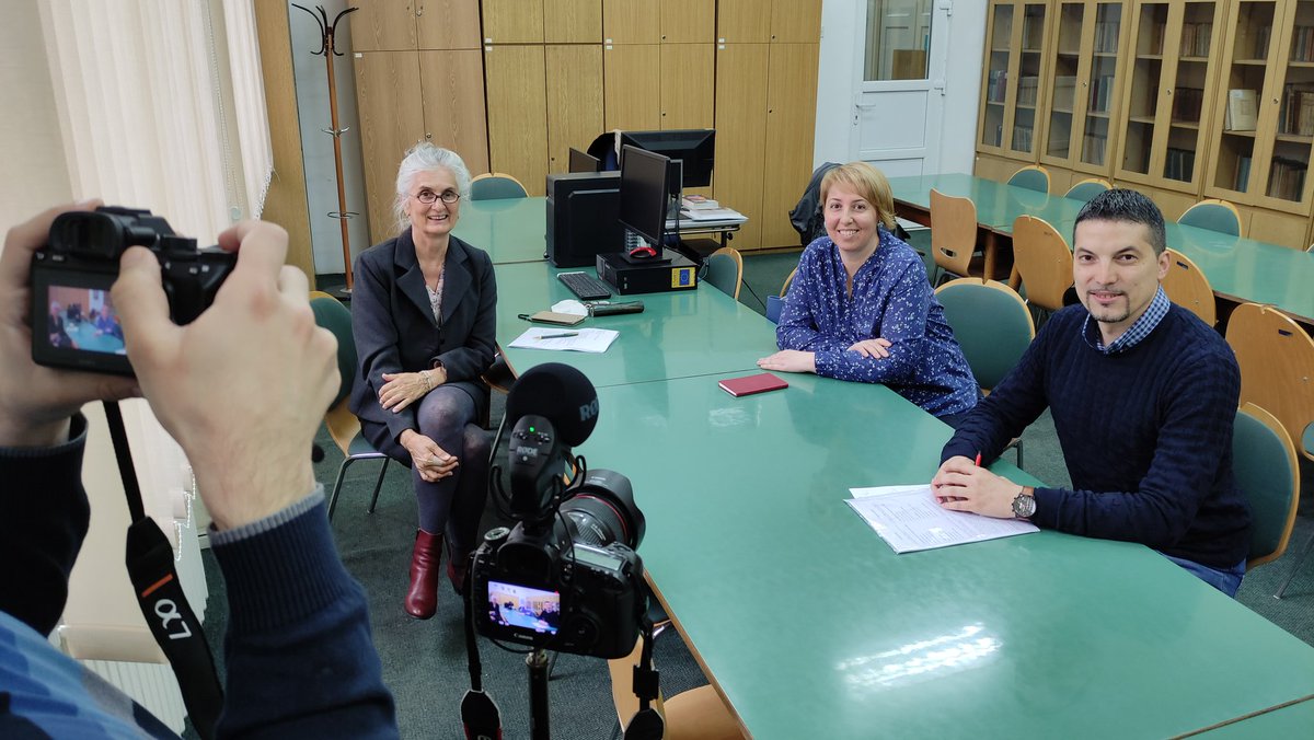 Nakon više od 20 godina ponovo na <a href="/filfakni/">Филозофски факултет</a> 👨‍🏫👩‍🏫 Pozvani da, kao bivši studenti a danas uspešni profesori, damo intervju povodom predstojećeg jubileja Katedre za Anglistiku #teachersmatter #goodolddays