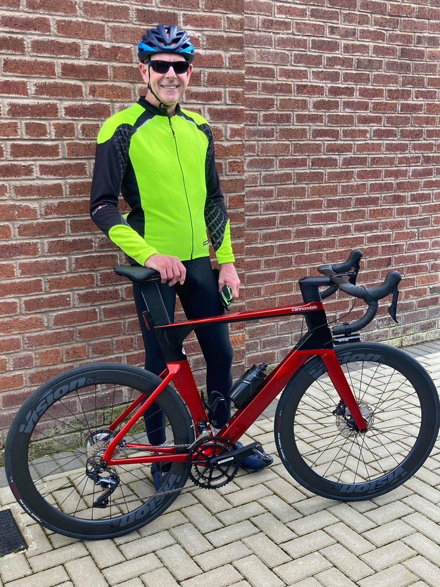 davekanecycles's tweet image. New bike day is always special but when it’s #newbikeday on your birthday it’s extra special. Health to enjoy the new bike Crawford. #ridecannondale #systemsix