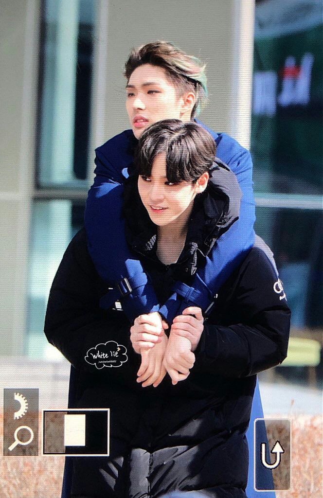 ATEEZARCHlVE's tweet photo. https://t.co/WHbhwtxizH
