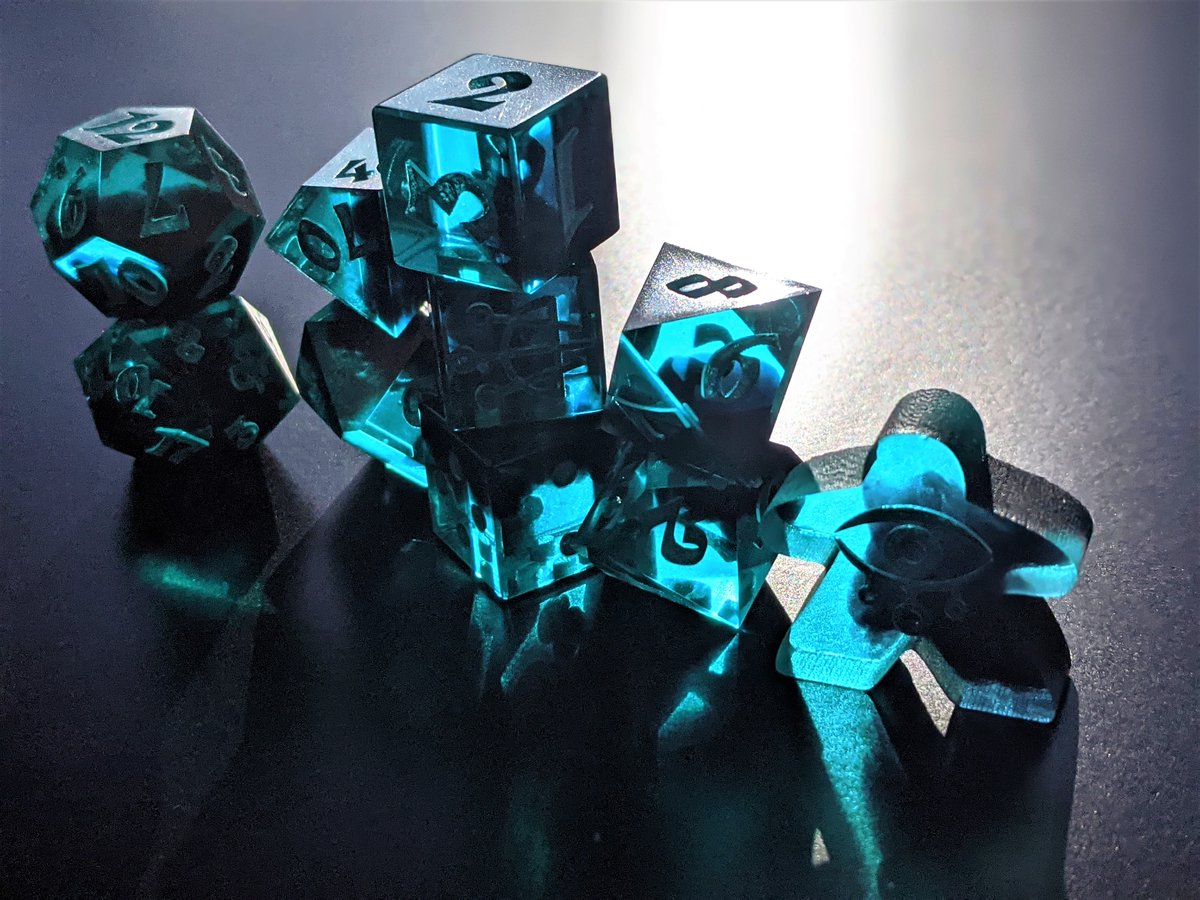 DropTheDie's tweet photo. Dice Giveaway time!

@RPG_DYCE and I have teamed up to offer you these beauties! I call them Umbral Sapphire, because I'm extra.

All you have to do is RETWEET this tweet and FOLLOW RPG Dyce to enter.*

$80 value, sold out in seconds. This is a one time chance.

#dnd #dnd5e #dice https://t.co/Fp2P2BIh7G