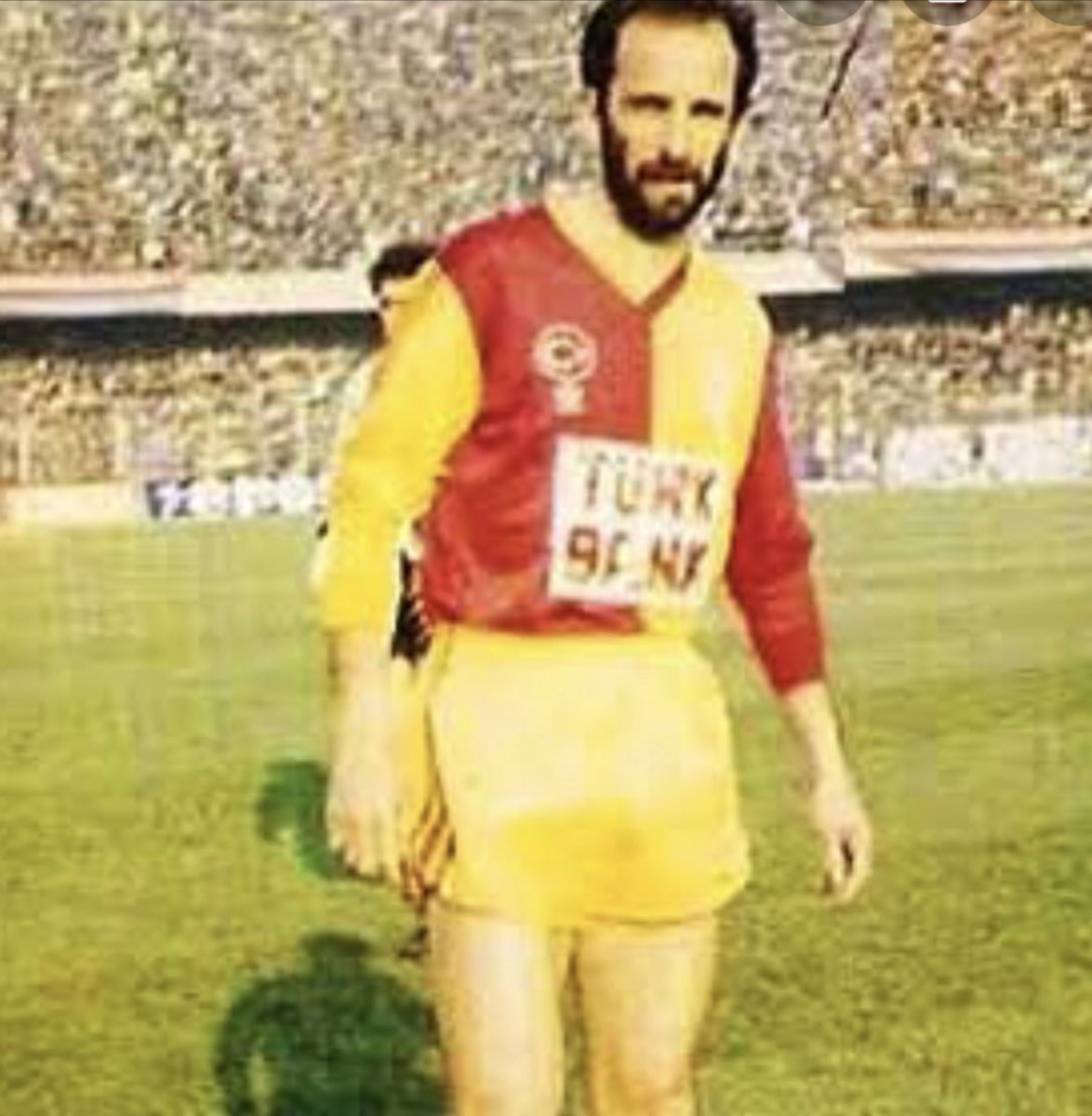 onderiii's tweet photo. #erhanonal mekanın cennet olsun https://t.co/FBjE7PjcvY