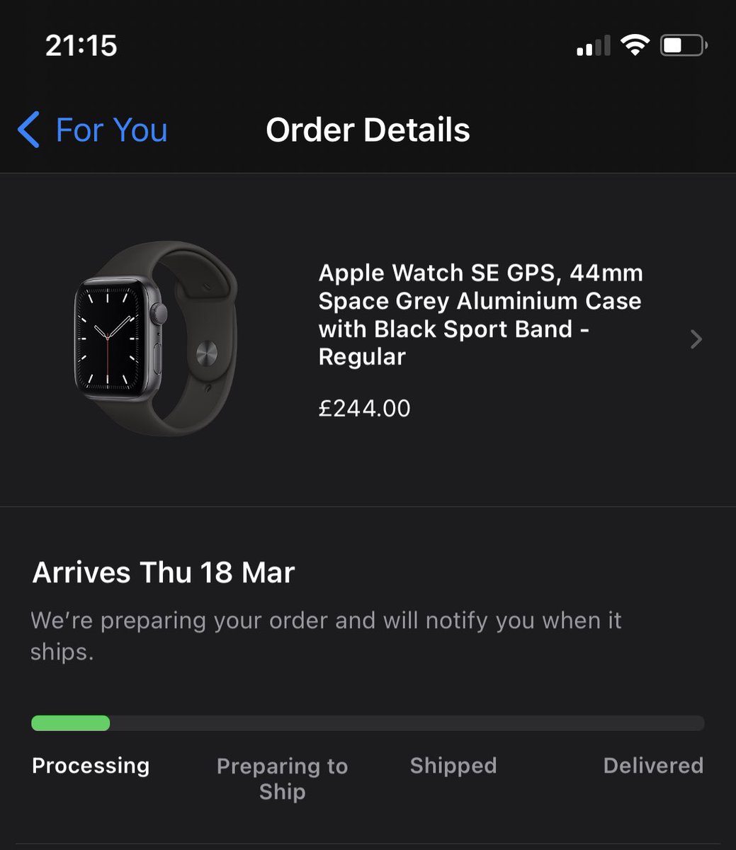 PDeLuca1's tweet photo. Little treat to myself! 😁 #AppleWatchSE https://t.co/Nw87OREBQI