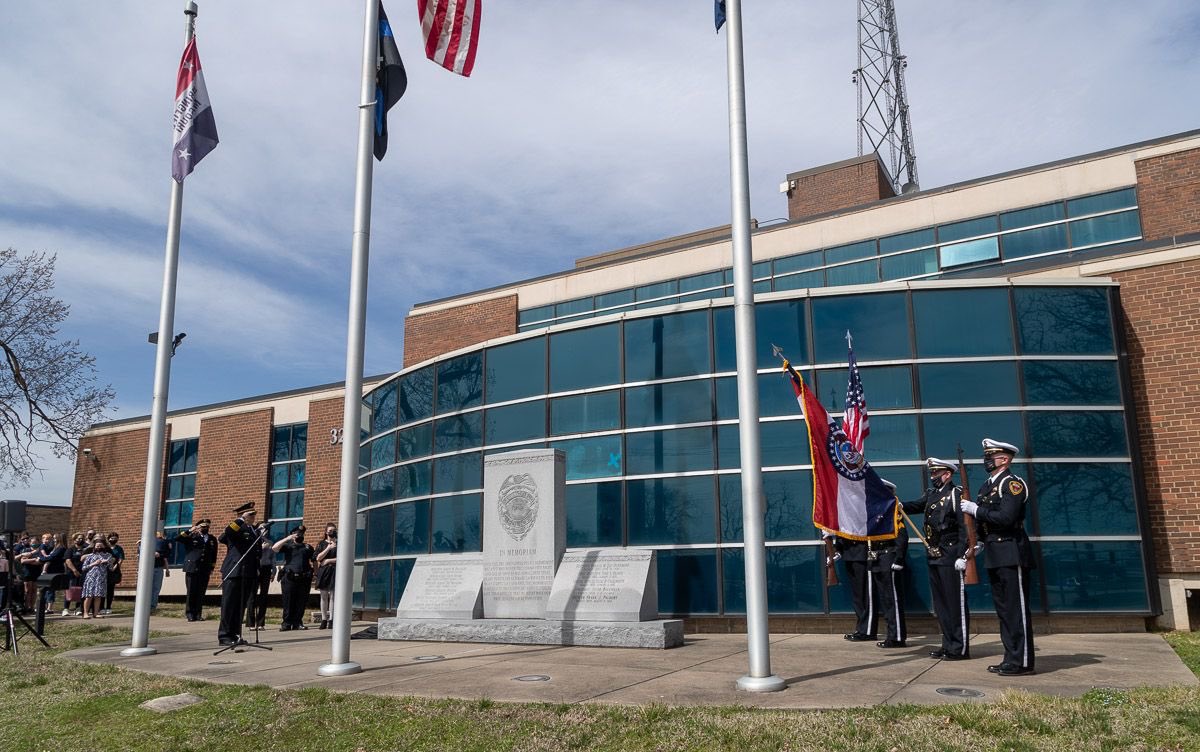 This afternoon members of SPD, family, &amp; close friends of fallen Officer Chris Walsh came together to honor his memory &amp; unveil his name on the memorial monument outside of Springfield Police Headquarters.
 
Watch the full recording here: vimeo.com/524493985