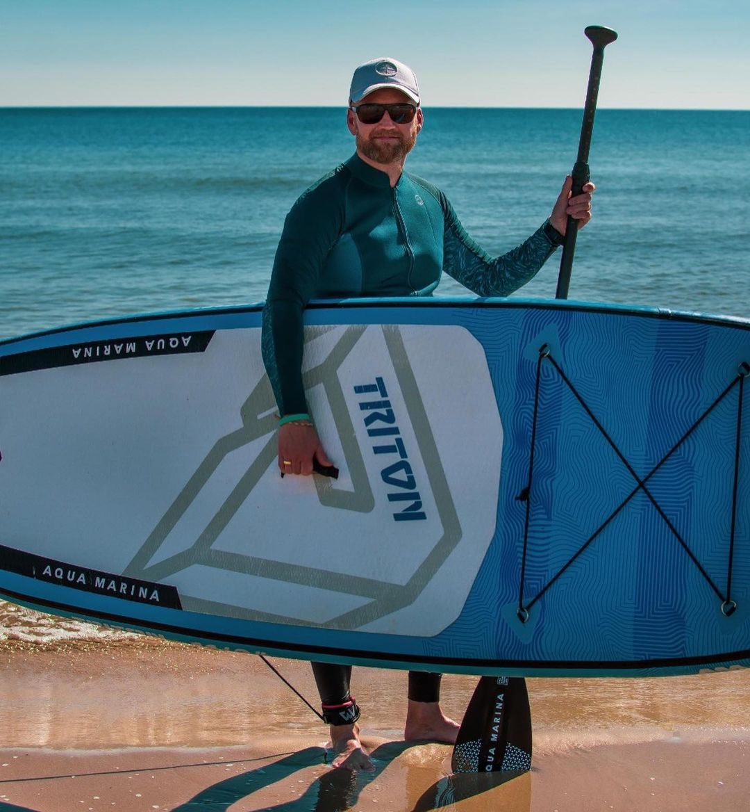 aquamarinasup's tweet photo. Bring. Back. SUMMER! Amazing photos from Vanlife Expedition celebrating their first solo adventure on the ocean 🙌🏻 #wonderis_allaround #sup #paddleboarding #girlpower #skte https://t.co/l8ybYgHM6n