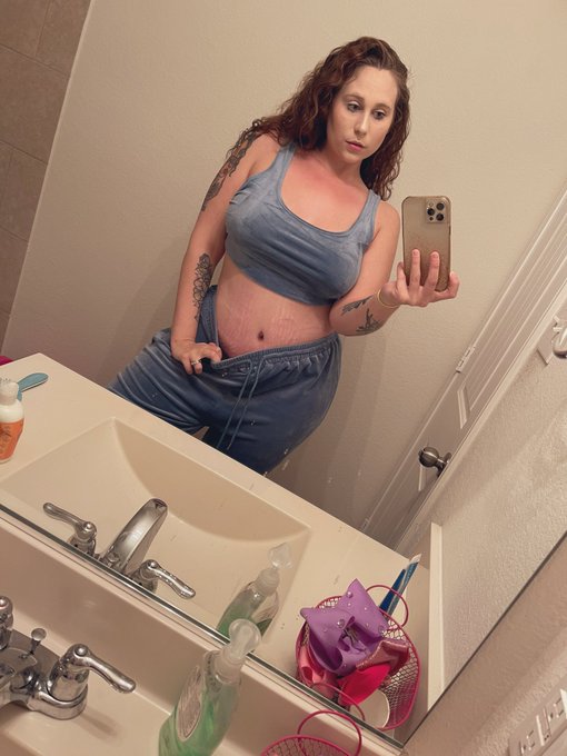 I need a girl friend 🥺#girl #dating #AdultWork https://t.co/LK8ujCyV8J<a href="/tag/girl"class="tags">#girl</a><a href="/tag/dating"class="tags">#dating</a><a href="/tag/adultwork"class="tags">#AdultWork</a>