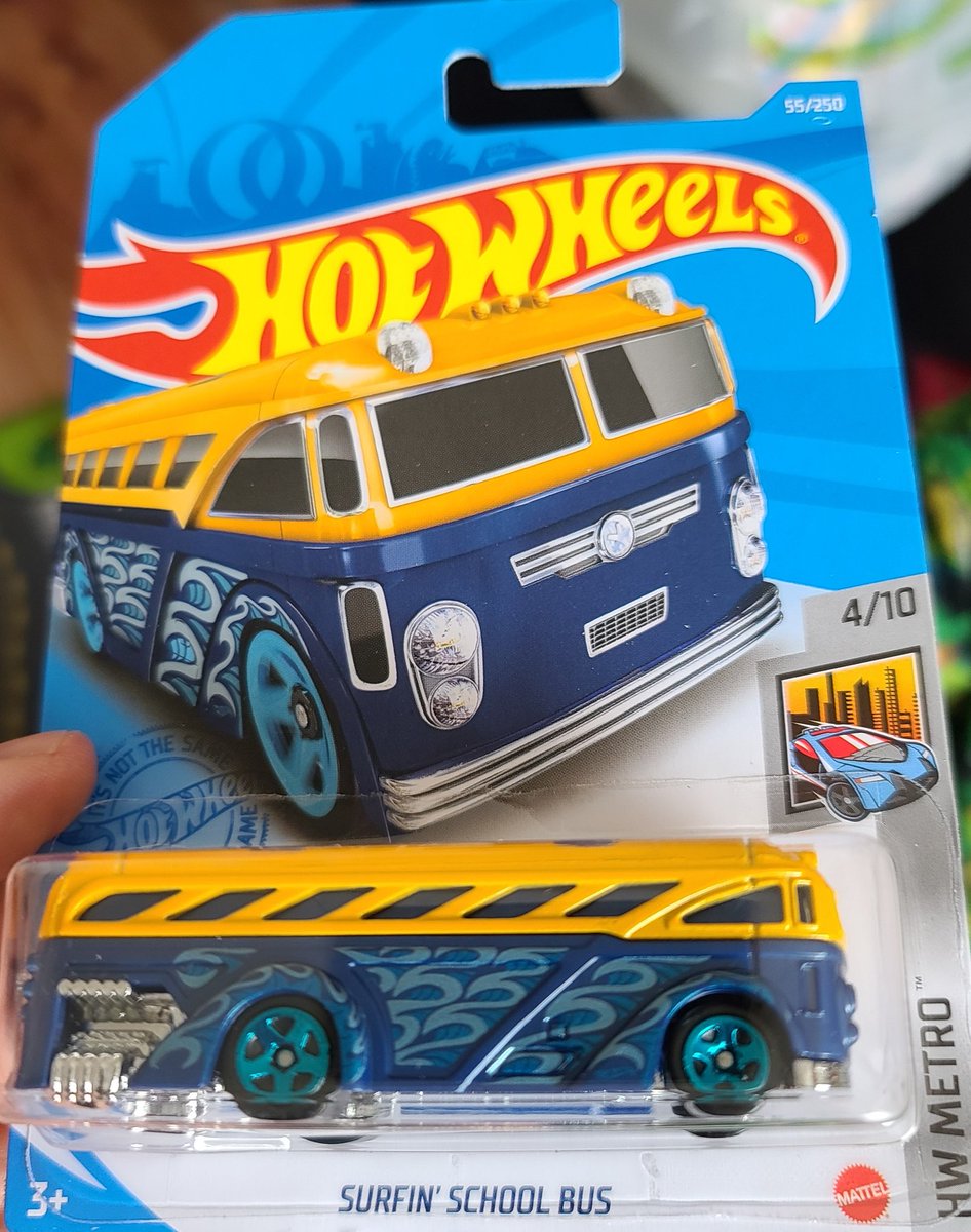 b0bbylen's tweet photo. New #HotWheels !!  
#ItsForMySon https://t.co/jE5LzR12y7