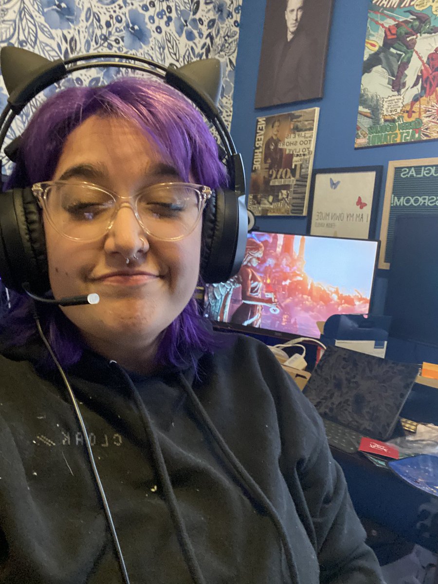 blueberryspooks's tweet photo. *Pinocchio voice* I’m a real gamer girl now https://t.co/EP2oVhH6y0