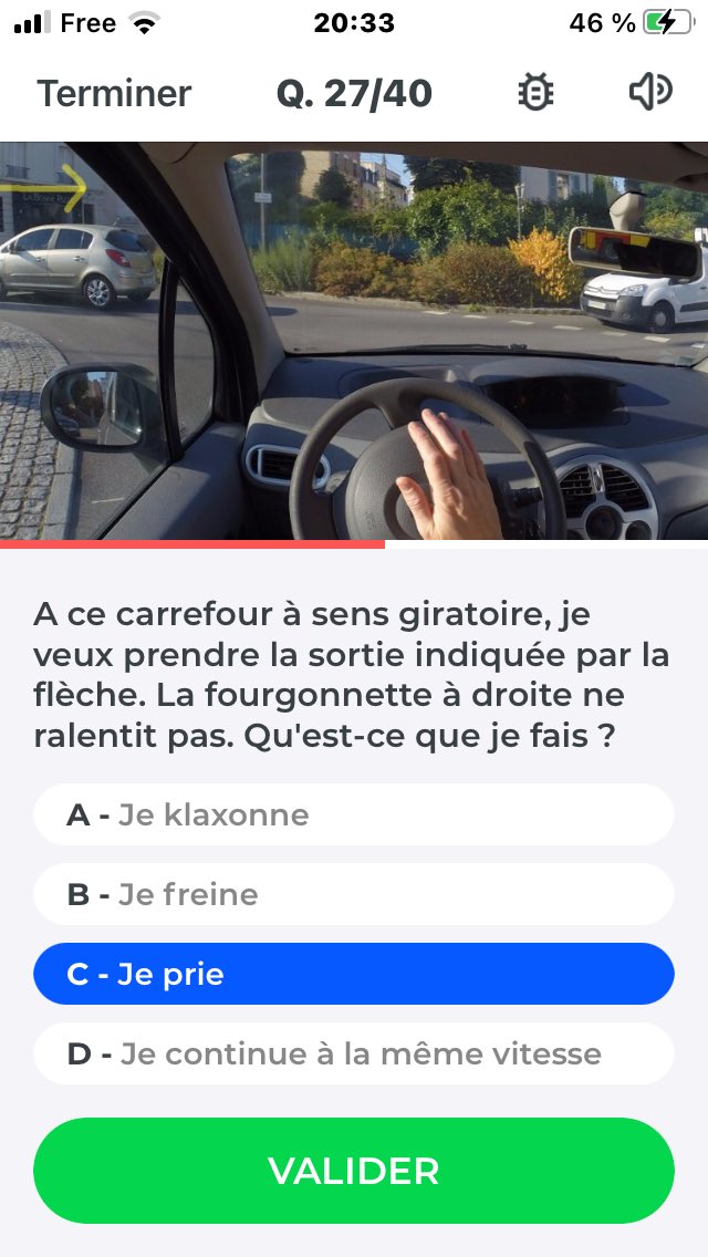 jonasilditoui's tweet photo. C’est quoi mon code de la route de gitan là https://t.co/rx5aCWxLyV