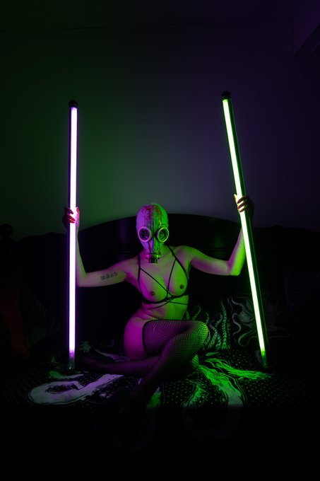 📸 Chi  https://t.co/HJN6n1G1UV  Your monthly free nipple has arrived retweet if you support nipples.