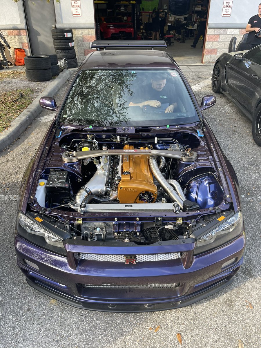 Adam_LZ's tweet photo. Love seeing her outside https://t.co/mx48qYfbYC