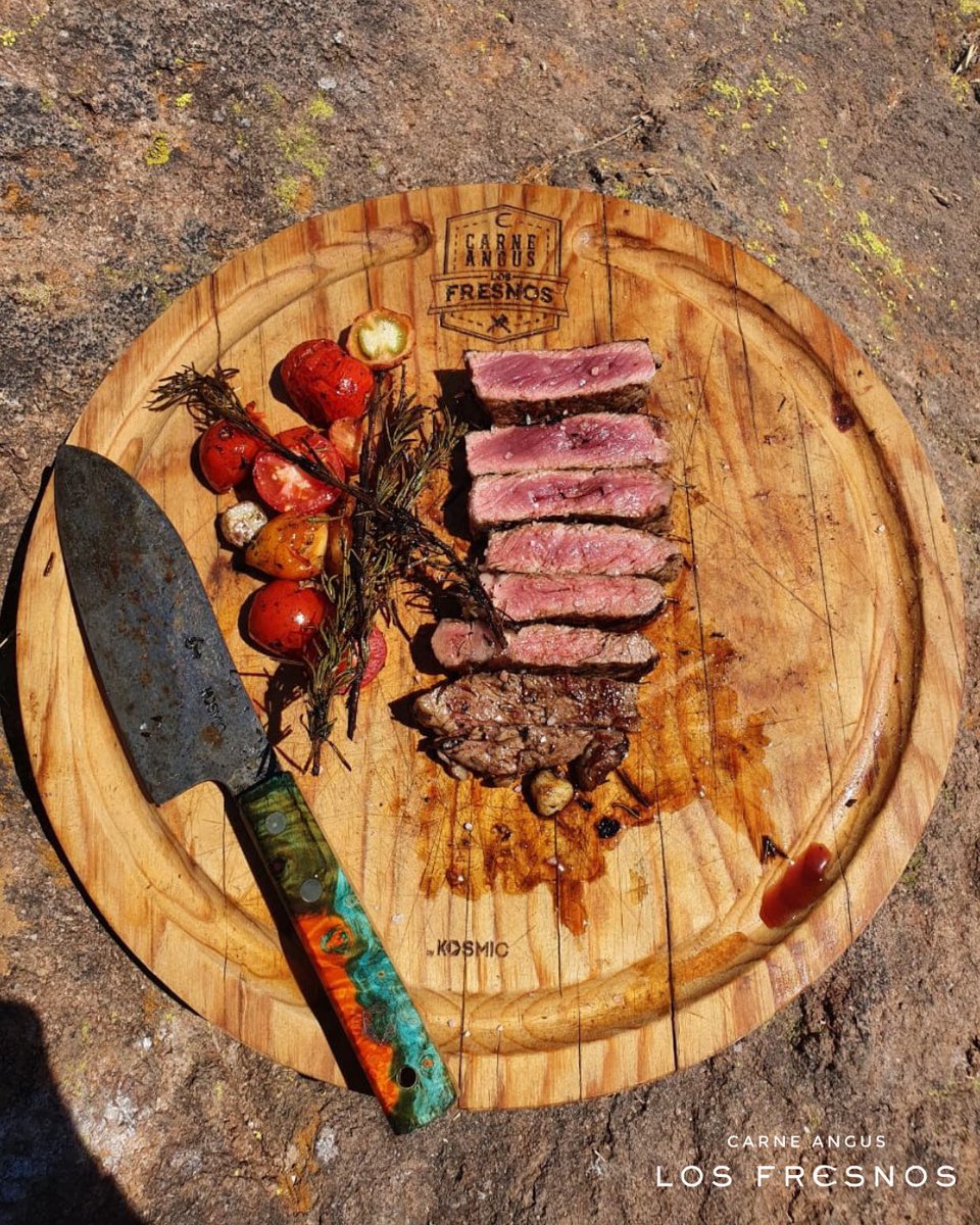 anguslosfresnos's tweet photo. RibEye añejado por 14 días 🥩   

Se necesita de un buen paisaje, el clima perfecto, la compañía ideal y un corte añejado de Los Fresnos para tener el mejor FIN DE SEMANA

#tradicióncalidadysustentabilidad #carneanguslosfresnos #rancholosfresnos #carnesustentable #carnesinculpa https://t.co/xQtzgaynKe