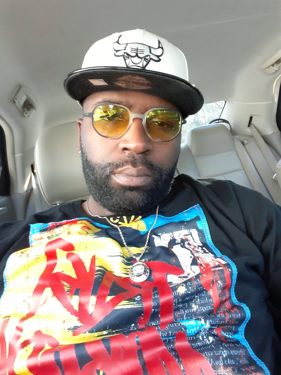 SenecaMathews's tweet photo. Love Life https://t.co/0HOyCidPGU