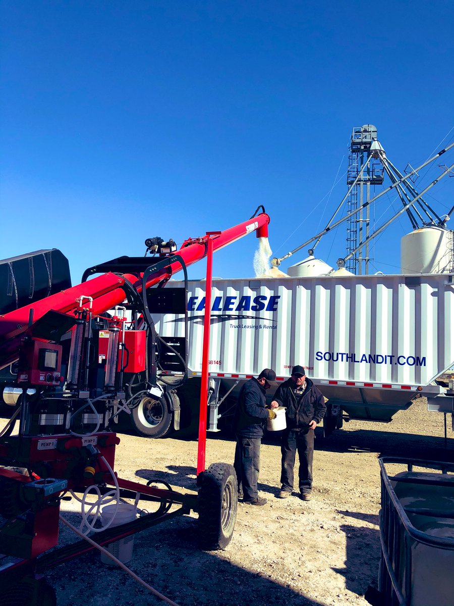 _leefirth's tweet photo. On site today treating some Fert with the Storm Treater! @AGIBlake  @STORMTreater @AgGrowthIntl @flamangroup https://t.co/OAaqxHtcbF