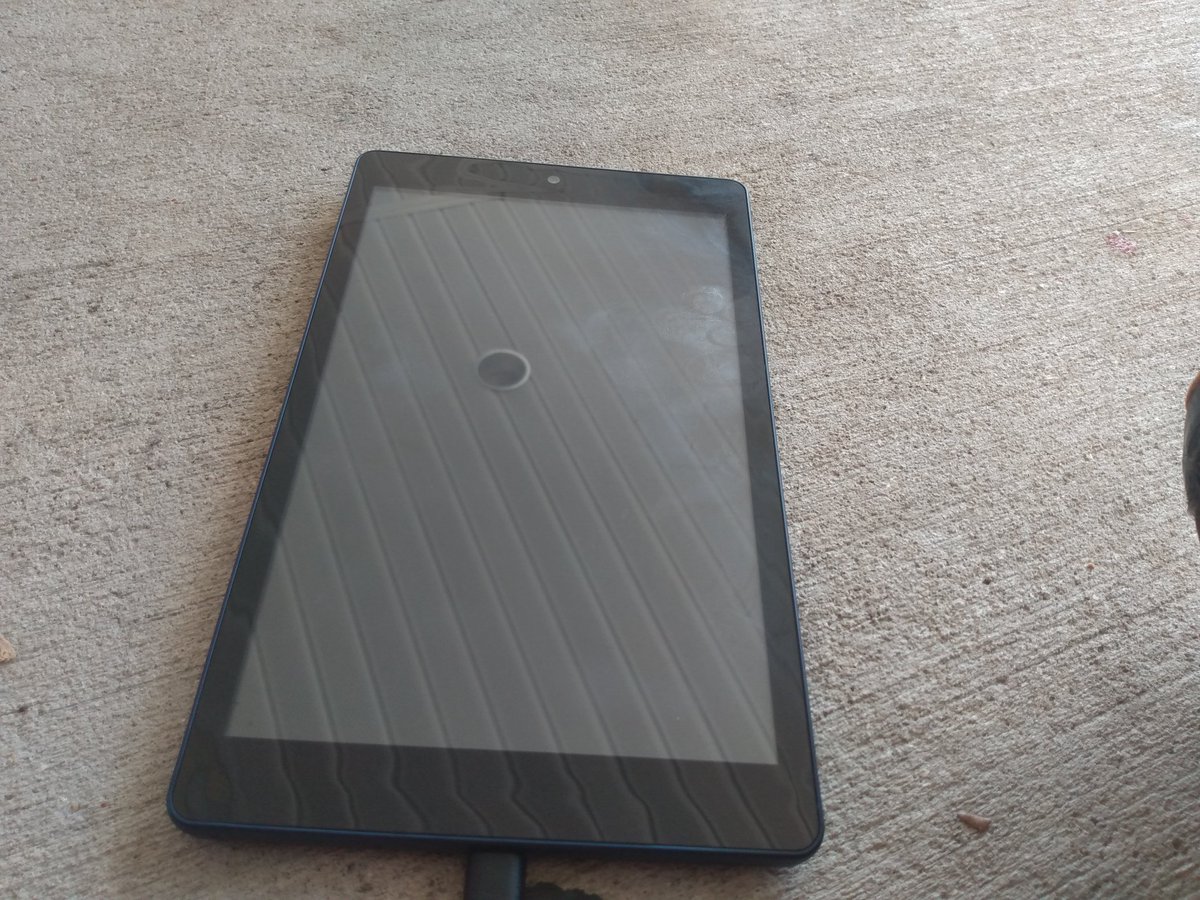 KingOfHomeDogs's tweet image. I got a new drawing stylus!
Now I can draw proberly :3
Also my lil bro got a new tablet uwu
🤏👌😋