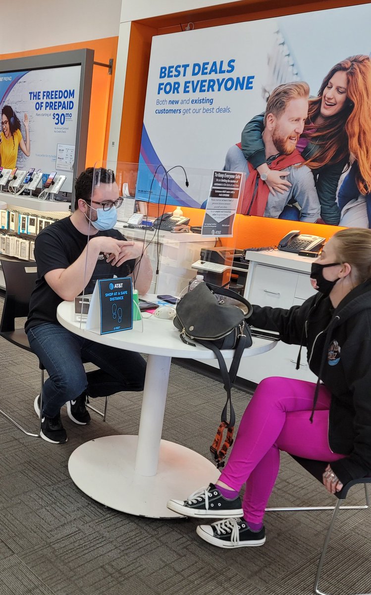Caleb working on a complete solution for a #NewCustomer!!! Brought her own phone and tablet from another carrier for now but decided #TreatYourself to a new #GalaxyWatch3 !! #ProtectAdvantage &amp; #Unlimited for everything! Welcome to the Family! <a href="/KeavonMokhtari/">Keavon Mokhtari</a> <a href="/JakeAraghi/">Jake Araghi</a>