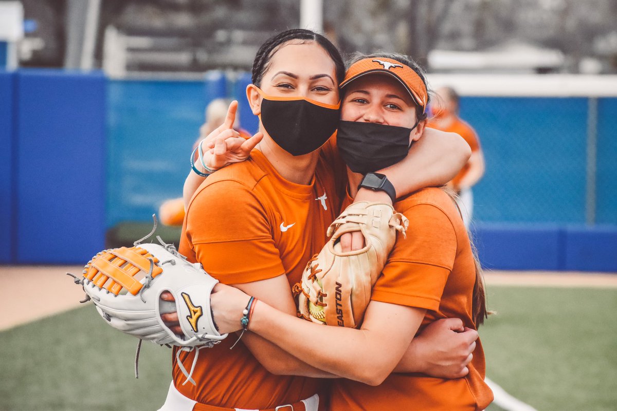 Texas Softball tweet media