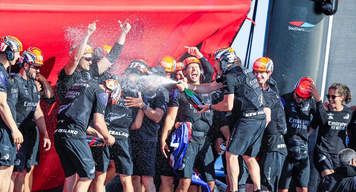 That Winning Feeling!

#36thAmericasCup <a href="/EmiratesTeamNZ/">Emirates Team New Zealand</a> <a href="/GHMUMM/">Maison MUMM</a>