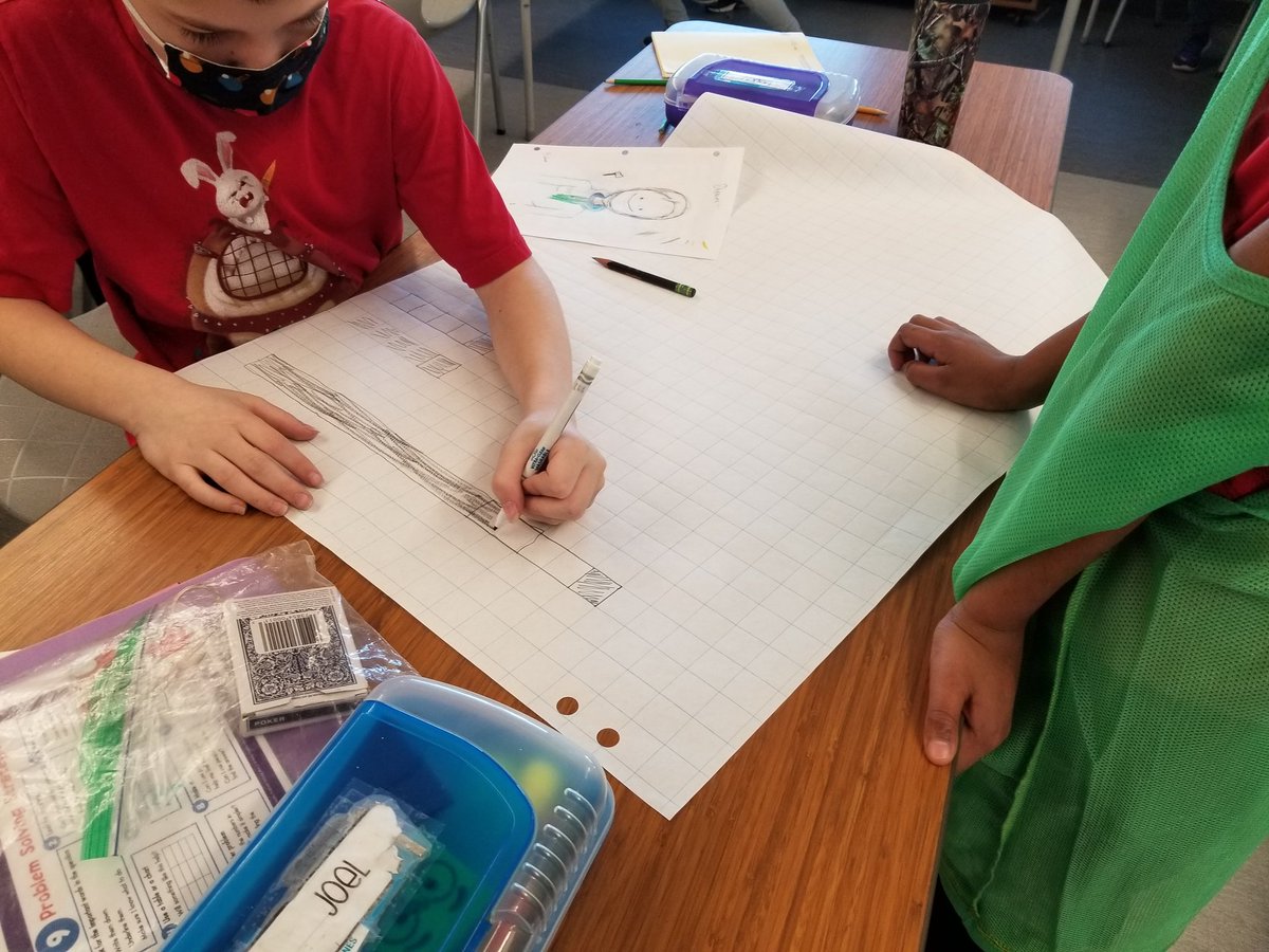 HenDaniel2's tweet photo. My grade 5/6 are developing better understanding of fractions using the "Model Fractions" activity. @southpointe_ https://t.co/8cN4NtGrw4