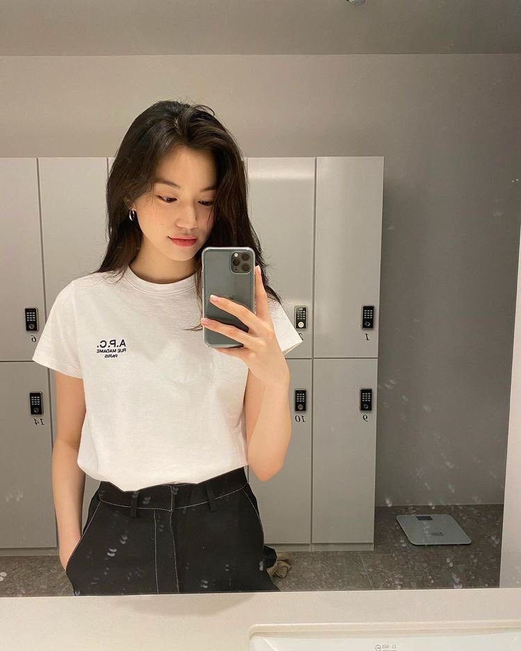 𝘾𝙖𝙧𝙡𝙞𝙖𝙣𝙣𝙖 𝙡𝙖𝙯𝙯𝙪𝙖𝙧𝙙𝙞 tweet media