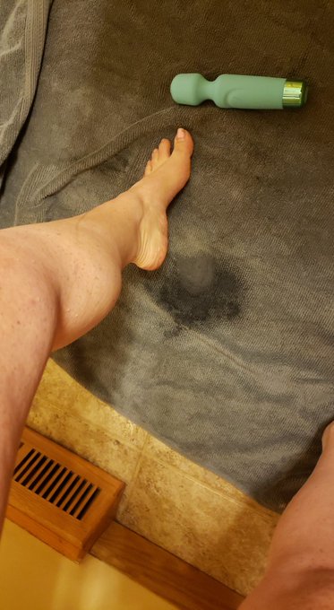 I made a mess 🥰 #cum see videos of me #squirting on my #onlyfans! Only $9 a month https://t.co/QiEvfnynVe<a href="/tag/cum"class="tags">#cum</a><a href="/tag/squirting"class="tags">#squirting</a><a href="/tag/onlyfans"class="tags"><span>#onlyfans</span></a>