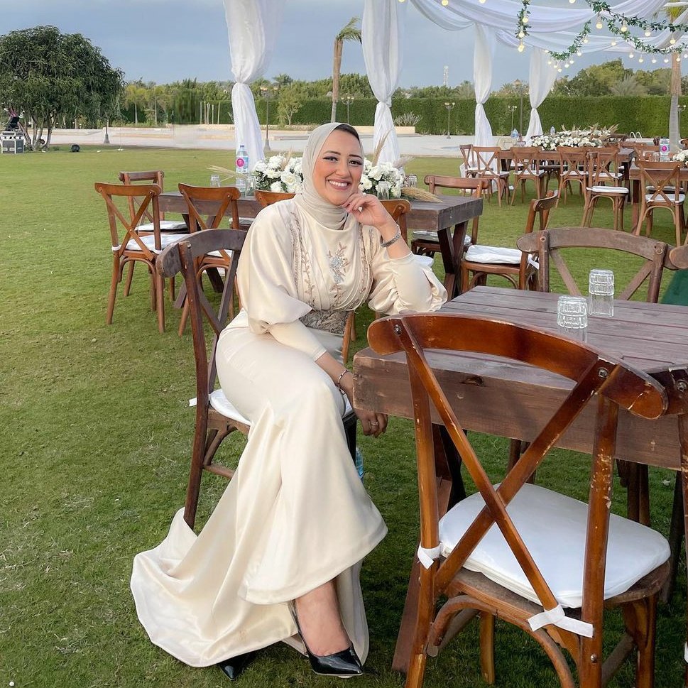 #صورة_ملف_شخصي،،اجمل يوم 💜💜في حياتي 🌸🤎🖤💚