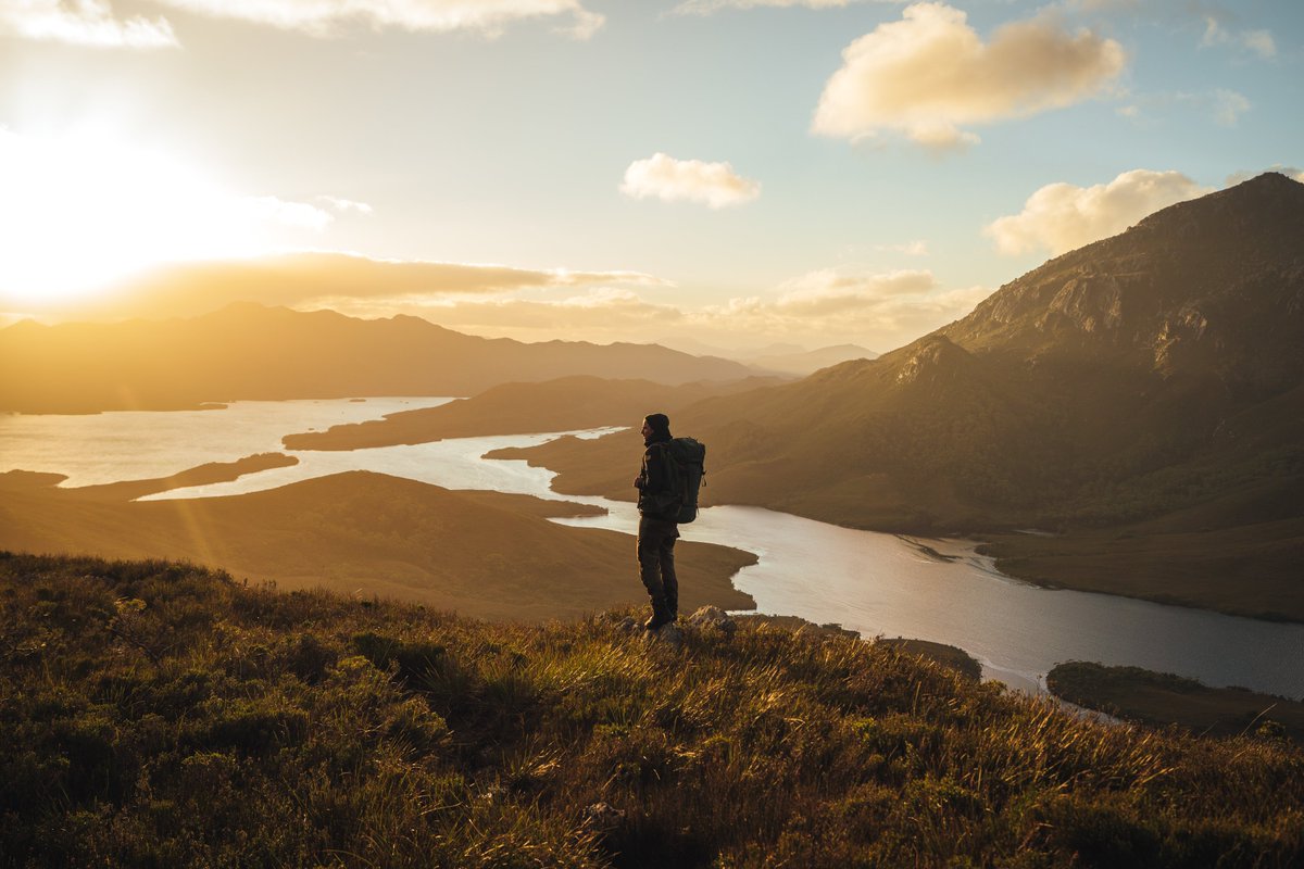 ToursTerroir's tweet photo. Tasmanian Travel Options 21 Seats for hire out of Hobart. Driver + vehicle or self drive hire. 
#Tasmania #Australia #travel #Tours #groups #travelblogger #Traveller #hobart #wine #nature #travelgrinning

https://t.co/uni4URcWsf https://t.co/i2wuHpHCID