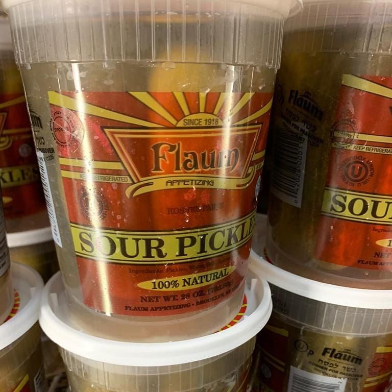 Maccabeesdeli's tweet photo. Passover Meats, lamb, fish and salads are fully stocked!
Support small business now more than ever!
#passover #smallbusiness #desmoines #desmoinesiowa #kosher #desmoineseats #jewish #seder #shankbone
#iowafood #deli #meat #lamb #wine #hotsauce #schug #potatosalad #yum #youghurt https://t.co/8Ls8T7gdEd