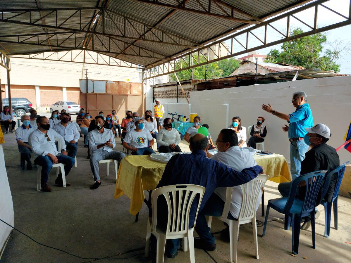 AD-MARACAIBO, hoy realizamos Juramentacion del Comité Ejecutivo Parroquia Chiquinquira , encabezado por su líder y Secretario General RICHARD BERRUETA, digno representante de los adecos plenamente comprometidos con Venezuela y el Zulia. AD sigue organizándose al servicio del país