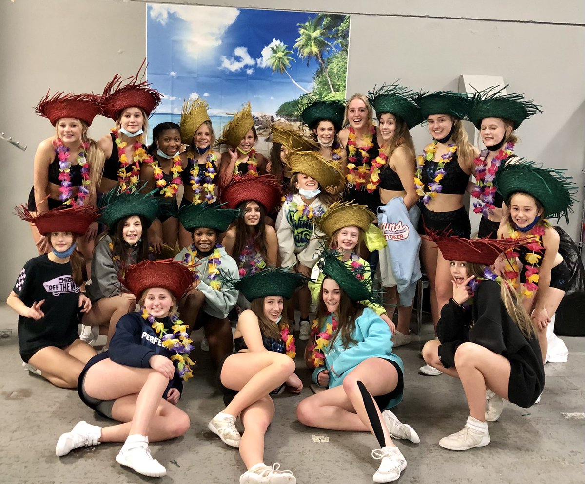 CA_DivinityCats's tweet photo. DivinityCats are ready for CANAM cheer nationals this weekend at the beach! Bring it on! ππ€π»πͺπ»ππ@CA_CharlotteNC #divinitycats #theworkisworthit #bestofthebest https://t.co/haiqLsub7o