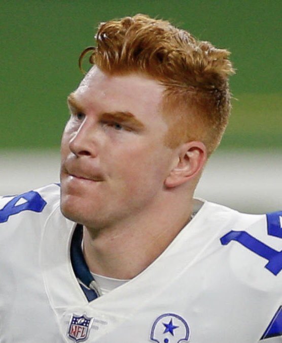 DUnit24's tweet photo. I wonder if @BarstoolBigCat still thinks @andydalton14 is a better quarterback than #smokingJay https://t.co/NioZeV9LRA