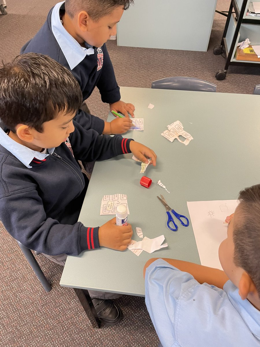 Scrap paper 📄 has so many uses.

Students love drawing, cutting and creating with paper in the library before school. 
#sustainabilty #reuse #creativity