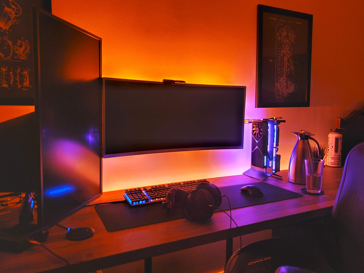 TortelettMC's tweet photo. @LinusTech Finished it last November! https://t.co/dwL7pPlmAx