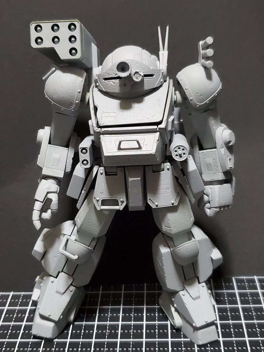 ペロちゃん ペロモデラー プラモデル ダメージ加工した W B 表面処理なんでしたん ってくらいまでww 次から部位ごとに塗装してこ 次回 ヘッド 明後日 そんな先の事はわからない