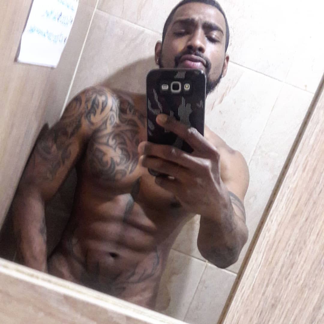 NegroCaliente16's tweet photo. Understand something #whiteboi in this world you were born to be the #snowsissy and #femboy of black kings like me

#blackKing #blackBull #BlackOwned #BlackOnly #BNWO #BlackSupremacy  #SayNoToWhiteBoys #breedblack #bbc #bbcslut https://t.co/Frm0BpOlTE