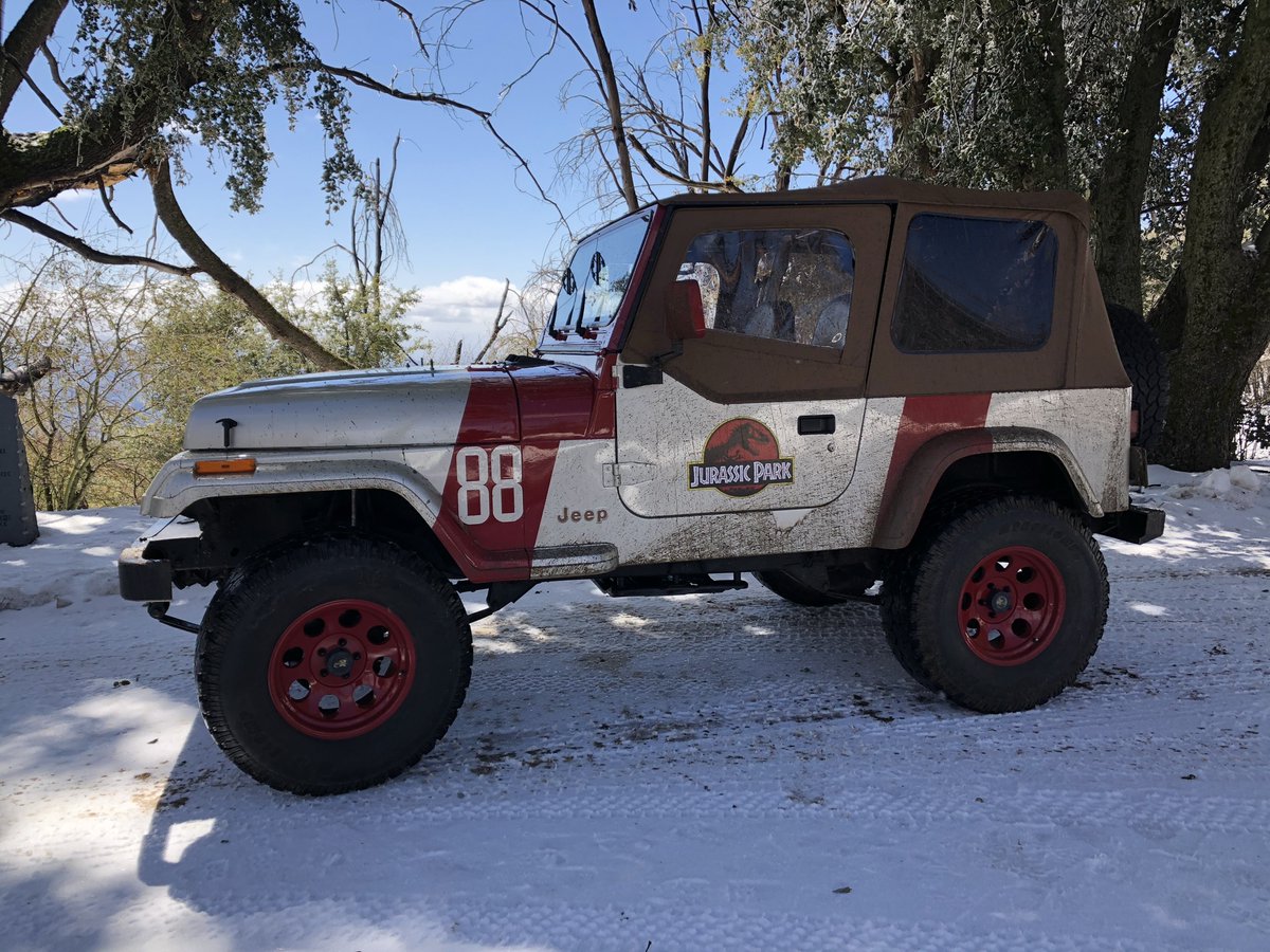 Just_Ask_Paul's tweet photo. Quick day trip up Nate Harrison Grade Rd through Palomar State Park &amp; Observatory! #JurassicJeep88 #ItsAJurassicJeepThing #JP88 #PalomarStatePark #ClosedForWeather #GettingMuddy #SnowPlay https://t.co/34GkP2A8HQ