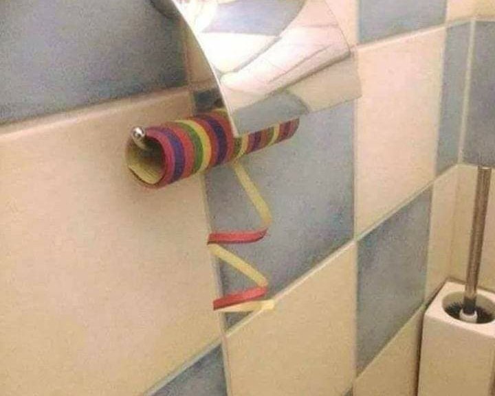 GodColombiano's tweet photo. "Yo aprieto pero no ahorco" be like... 🤔 https://t.co/kFXYa1xXJv