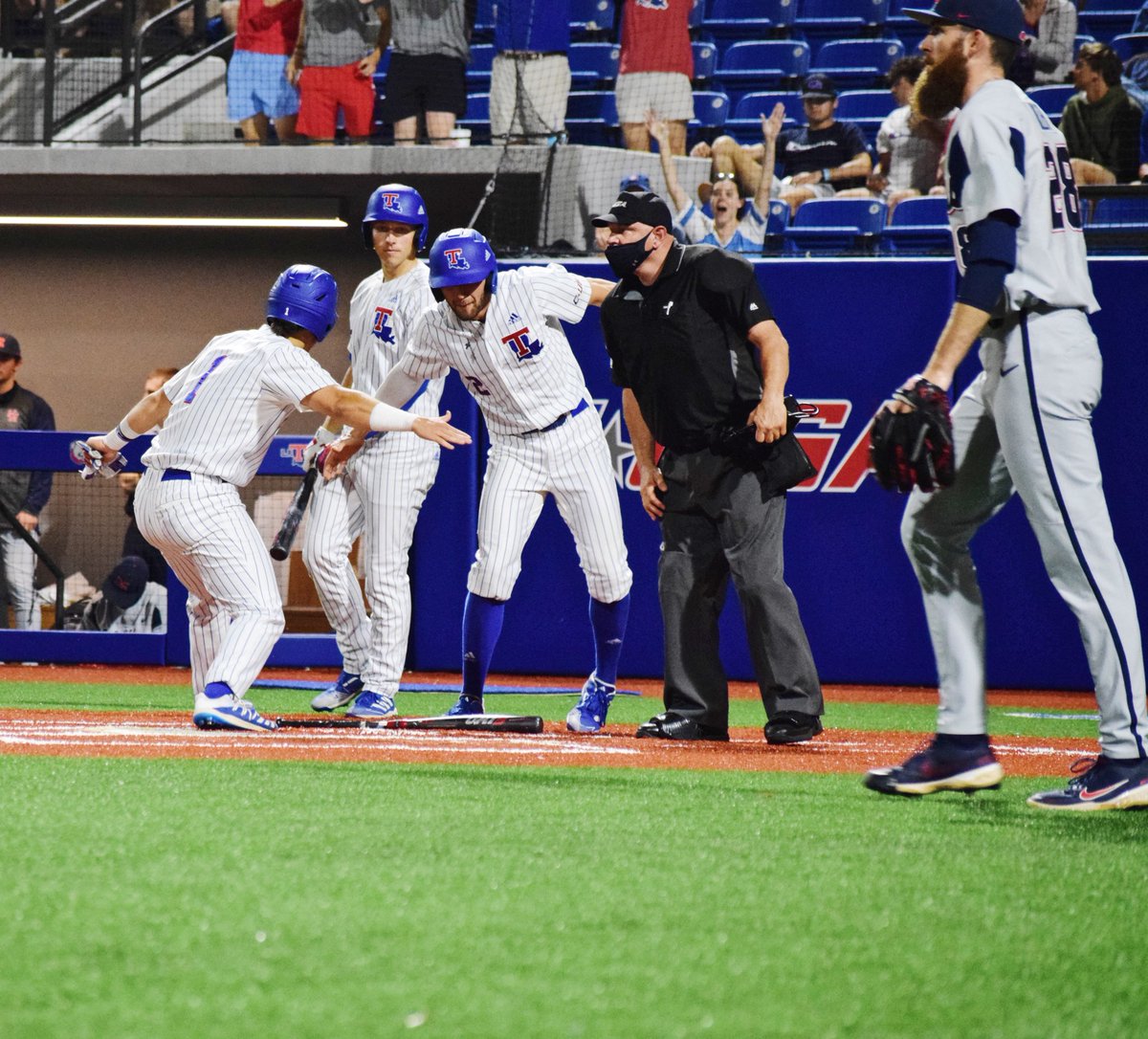 LATechSports's tweet photo. 🎶and another one bites the dust🎶

Dogs down #4 Ole Miss 13-1 for back to back Ws over top 5 SEC teams. 

#JunkyardDogs🦴 #compete #WeAreLATech https://t.co/VtviuZePHn