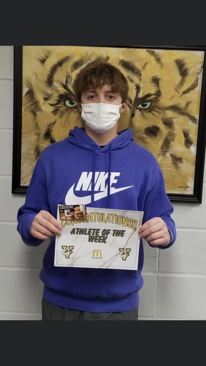 MidMoElite's tweet photo. Congratulations to Ryder Williams for being named Versailles Athlete of the Week! #midmoelite https://t.co/nVv8r9uDVL