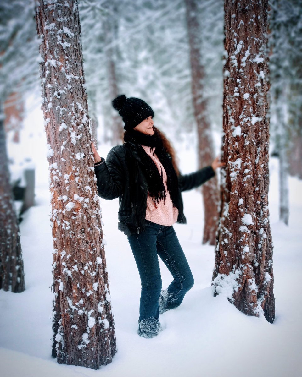 Chita_Faith86's tweet photo. ✨#Model #chita #stephensview
🗻 I'm beyond #greatful god gave me #strength to enjoy the snow yesterday was blessing!#lupus #fybromyalgia #osteoporosis #athsma #osteoarthritis #hypoglycemic #grandmalseizures #Positive #motivation #lds #blessed
😇If I can keep going so can you! https://t.co/Hpv2XjyK4S