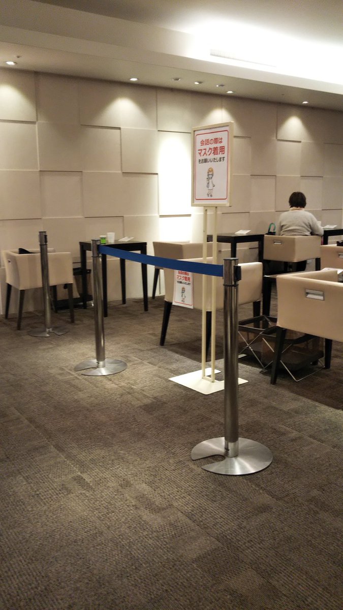 BobTim54500368's tweet photo. 横高のサロン
ドリンクもセルフに変更
静かになって休憩しやすい
どこも人の少なさに慣れてしまって
以前の日常に戻ったとしたら
逆に人混みだけで辛くなりそう💦
もう通勤電車は無���🚃💨 https://t.co/ibU0Ud8xqv