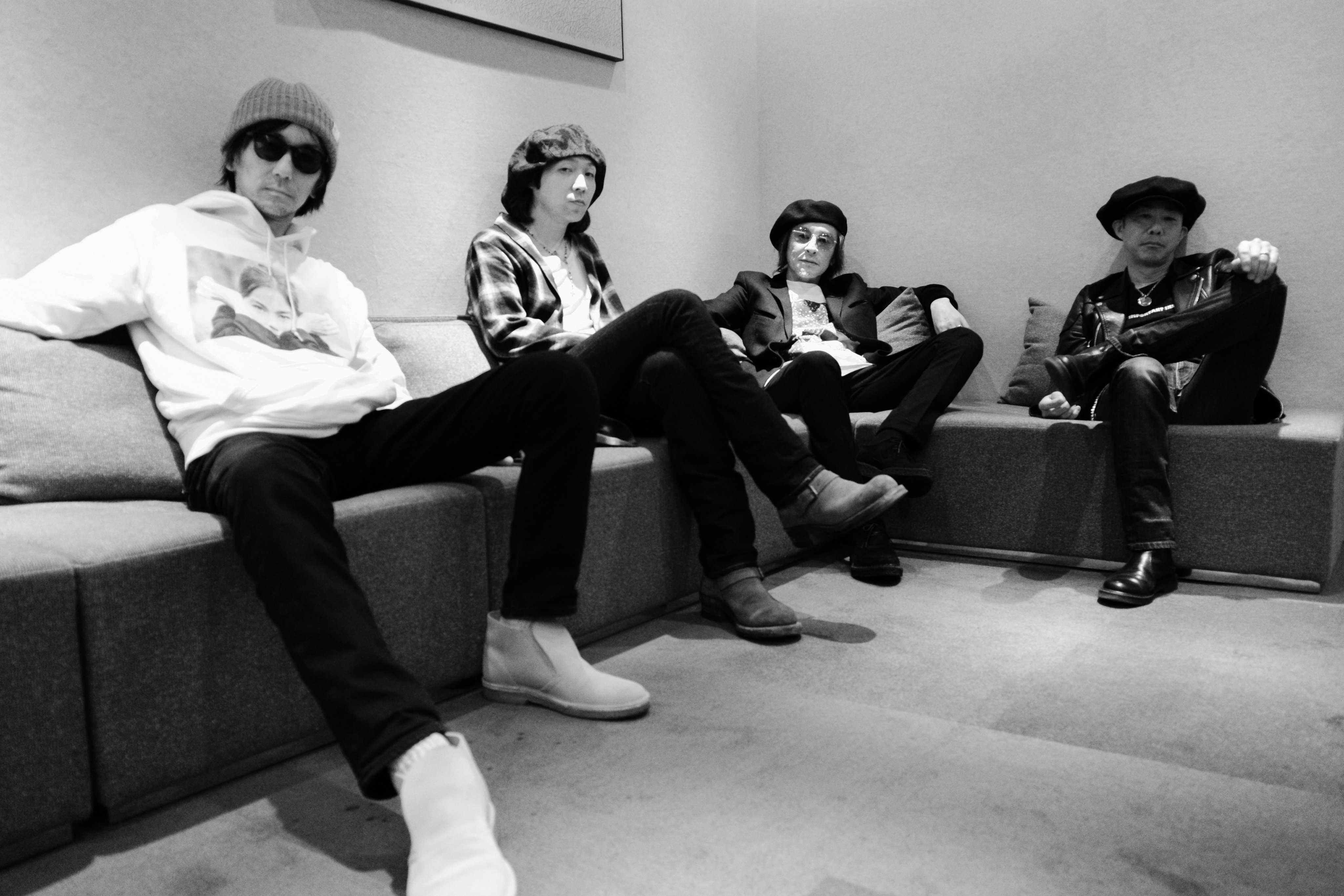 The Birthday Staff公式 11th Album サンバースト 7 28リリース決定 ベトジャン復刻パッケージ 予約限定 Live Movie収録のblu Ray付き初回限定盤 アナログなど4形態でリリース 詳細はこちらから T Co Jq0yku59tn T Co