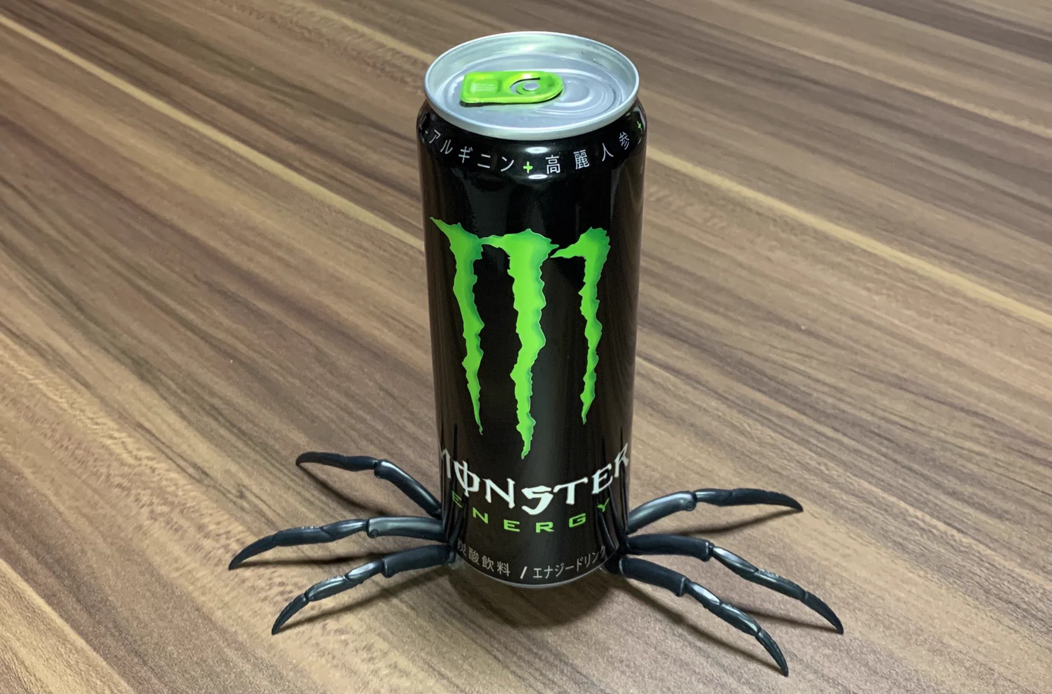 今売っているカニのガチャガチャ！脚だけいろいろなものに付けられるのがポイント高い！