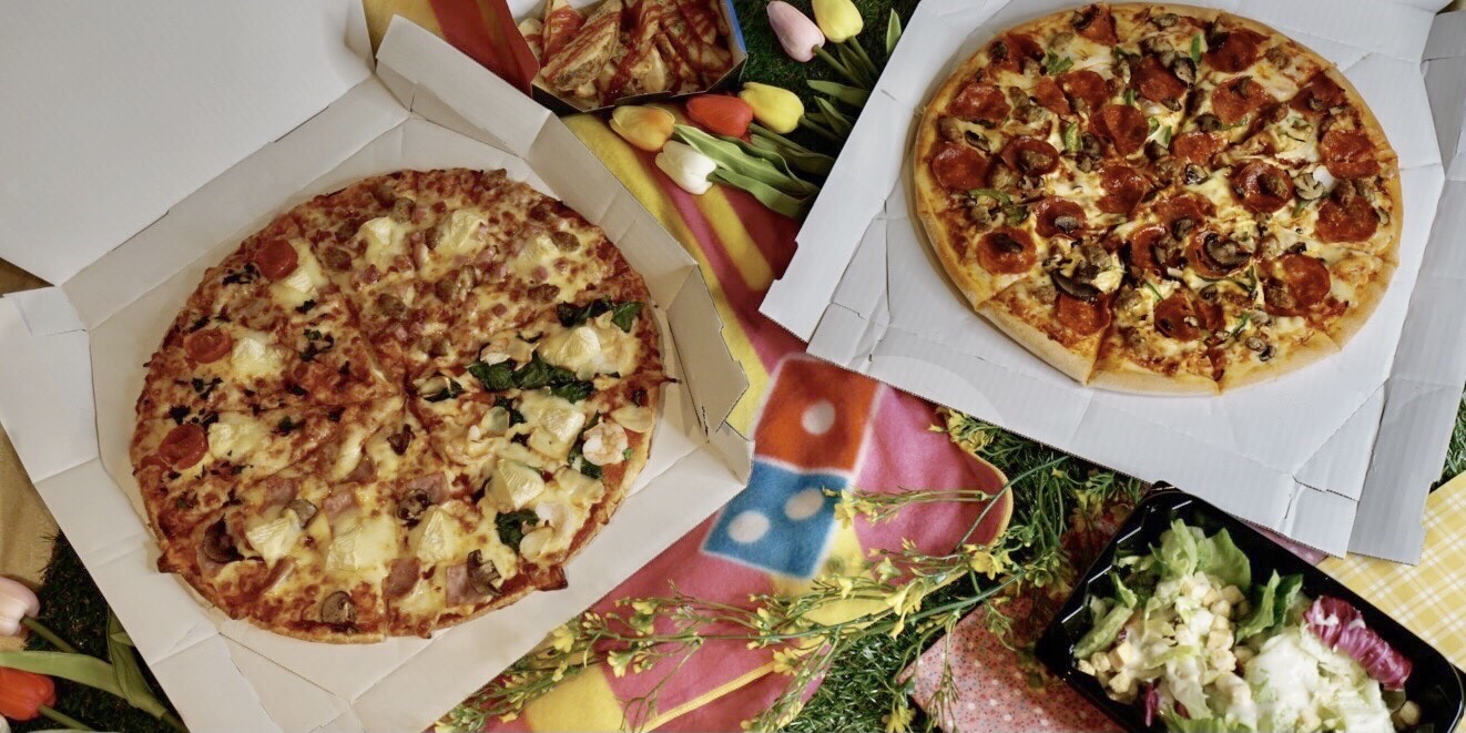 ドミノ ピザ 3月24日から Do 花見セット 期間限定 数量限定で花見の季節に ピッタリすぎるお花見のためのピザセットが登場します そして今回はオリジナルのブランケットもついてくる 詳しくはurlをご確認