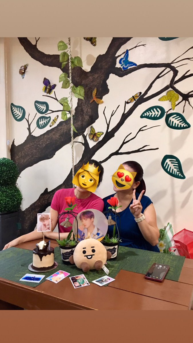 taestanph's tweet photo. Happy birthday, Yoongi ah 🎉 We love you so much! 💜 https://t.co/aHrnJcuk58