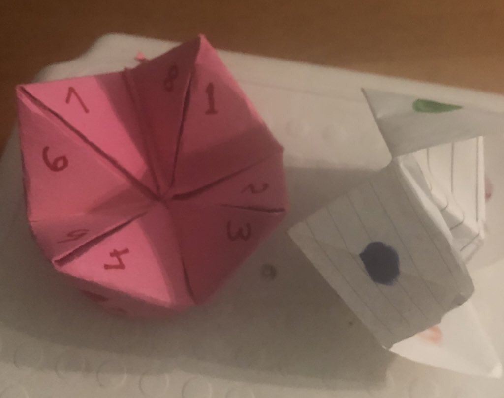 DowlingFDK's tweet photo. Kindness Fortune Tellers.Great Nr. recognition, word spelling learning. Joke telling, complement giving, hug giving apparatus! We are all having tons of fun playing fortune tellers in our Breakout Rooms. “Why did banana go to the Dr? He wasn’t pealing well” #FDK  @HilaryDPCDSB https://t.co/Hc0bZvFGlJ