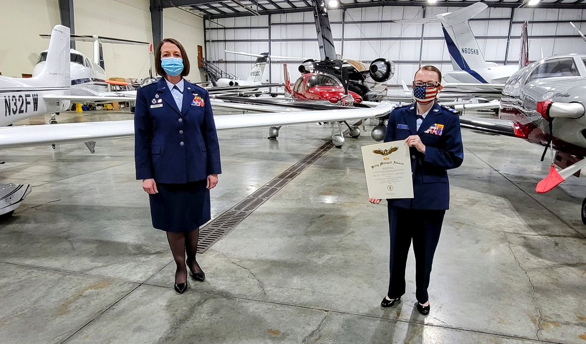 IndySkylanePilot tweet media