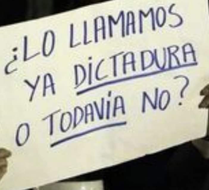 ceciliaheyder's tweet photo. ¿Ustedes me dicen ? https://t.co/i5MhbOHf7N