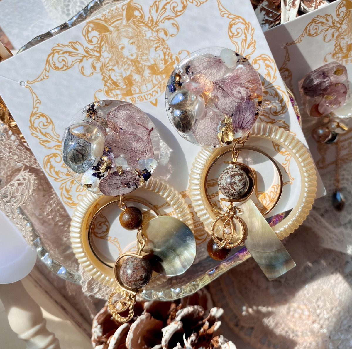 WBUNNY_OFFICIAL's tweet photo. ꧁The biggest sale ever!25% Off Most items꧂
#Freeshipping few days left!
my #etsystore : Ursula's Treasures- #ResinEarrings https://t.co/3512BaJHXq
#earrings #vintage #vintageearrings
#stpatricksday #stpatrickssale #resinearrings #resinjewelry #jewellery #uniquegifts https://t.co/D8j2lT5vSJ