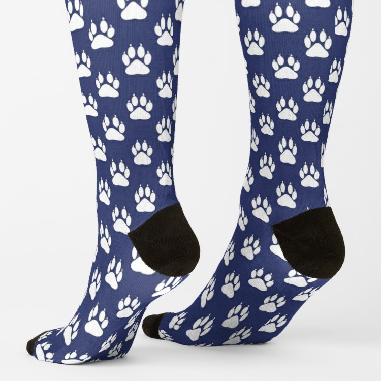 ferret_sp's tweet photo. I have lots of new items and cute designs available in my #redbubble shop :D go check them out~💙🧦🐾
https://t.co/X6kmyCgnmZ
#RedbubbleGiftIdeas #redbubblestuff
#cutesocks #socks #paws #furries #furry #CuteShare #cute https://t.co/uNQsRIEXez