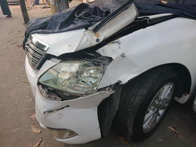 Last night 📍 Marga Street South Oakkalar Tsp Yangon Myanmar.
SAC Terrorists Military Junta has destroyed the civilians’ cars.

RESTORE MOBILE DATA

#WhatsHappeningInMyanmar
#Mar17Coup